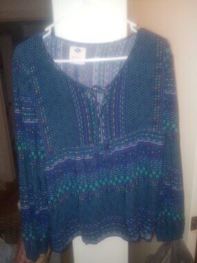 Sadie Robertson Wild Blue XL BOHO  style Blouse